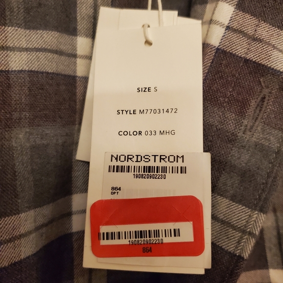 Vince Button-up Shirt in Buckeye, Size Small - Picture 4 of 4